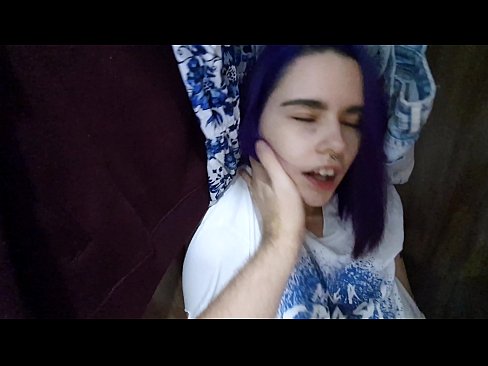 ❤️ زما خور په الماری کې وموندله او د هغې سره یې مرسته وکړه ️❌  جنس